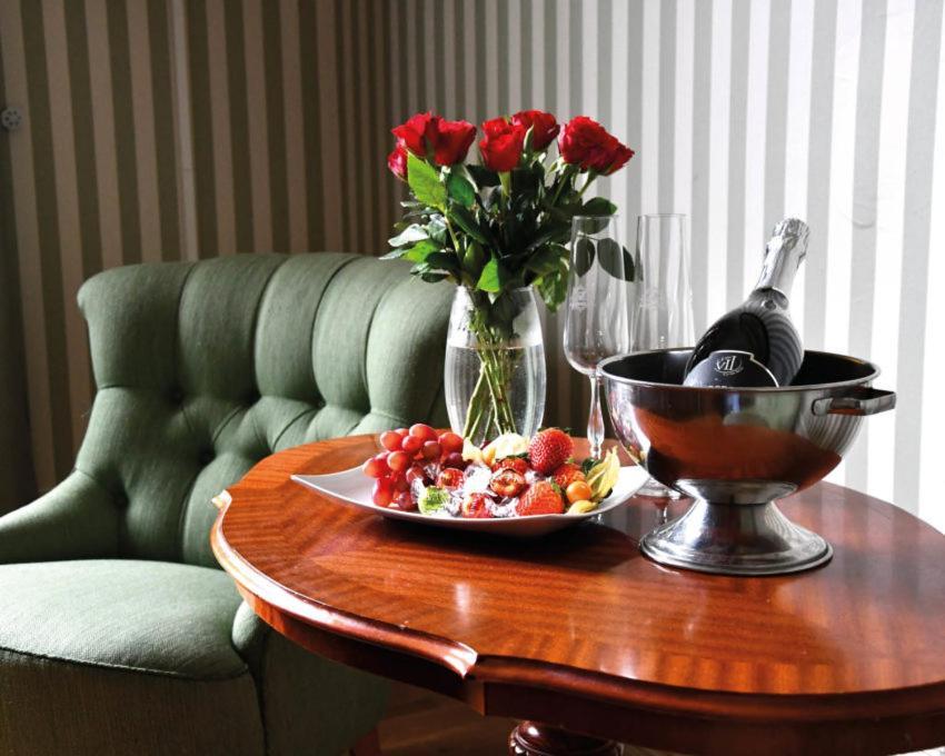 Kisa Waerdshus & Hotell Kültér fotó